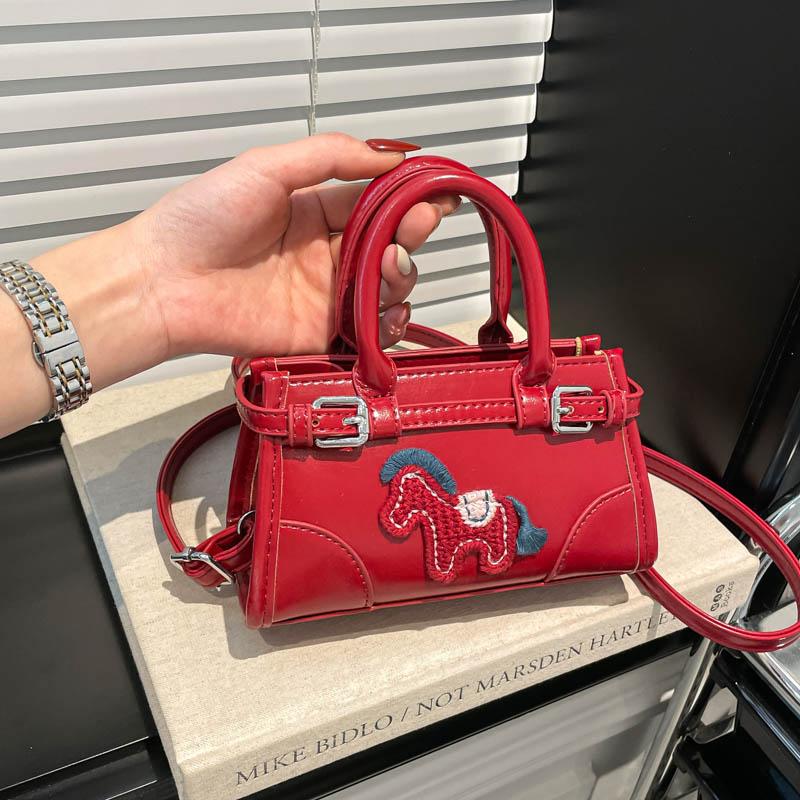 Top Brand Shoulder Bag For Women Classic Handbag Cute Cartoon Ladies Versatile Mini Crossbody Phone Bag Zipper Purse Red Bolsas