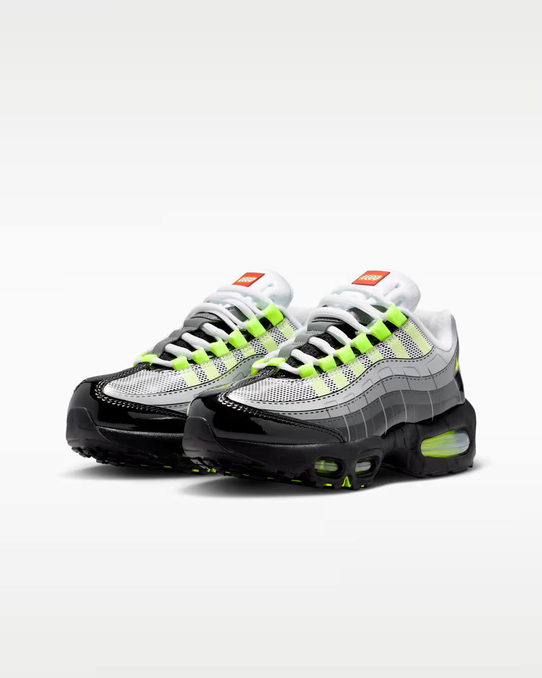 IO4801-002 LEGO A Nike GS Air Max 95 Neon (Мужской) 3.5Y