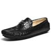 Winter warm velvet beanie shoes crocodile pattern lazy driving shoes British casual men's leather shoes genuine leather cowhide cotton shoes