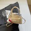 Niche Design New Handbag Bag Women's Shell Bag Shoulder Messenger Bag Fashion Literary Small Square Bag