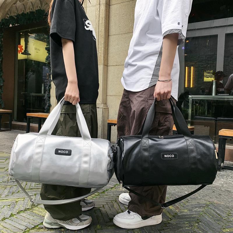 

Сумка для путешествий и спорта/йоги большой вместимости – для хранения вещей на открытом воздухе, одежды, коротких деловых и развлекательных поездок чёрный