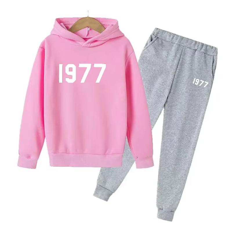 Fashion Casual 1977 Boys Girls 2 Piece Sets Tracksuit Kids Hooded Sports Suit Children Hoodies Sweatshirt Top+Pants Streetwear