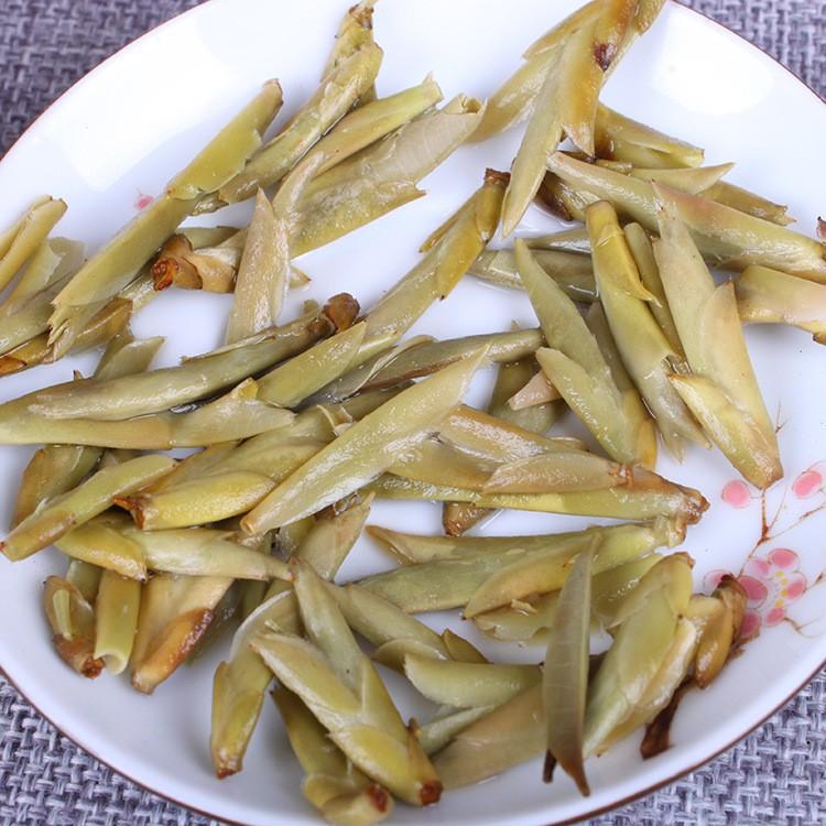 Yunnan Puerh Raw Select Tea Daxue Mountain Spring White Buds Old Tree 500g