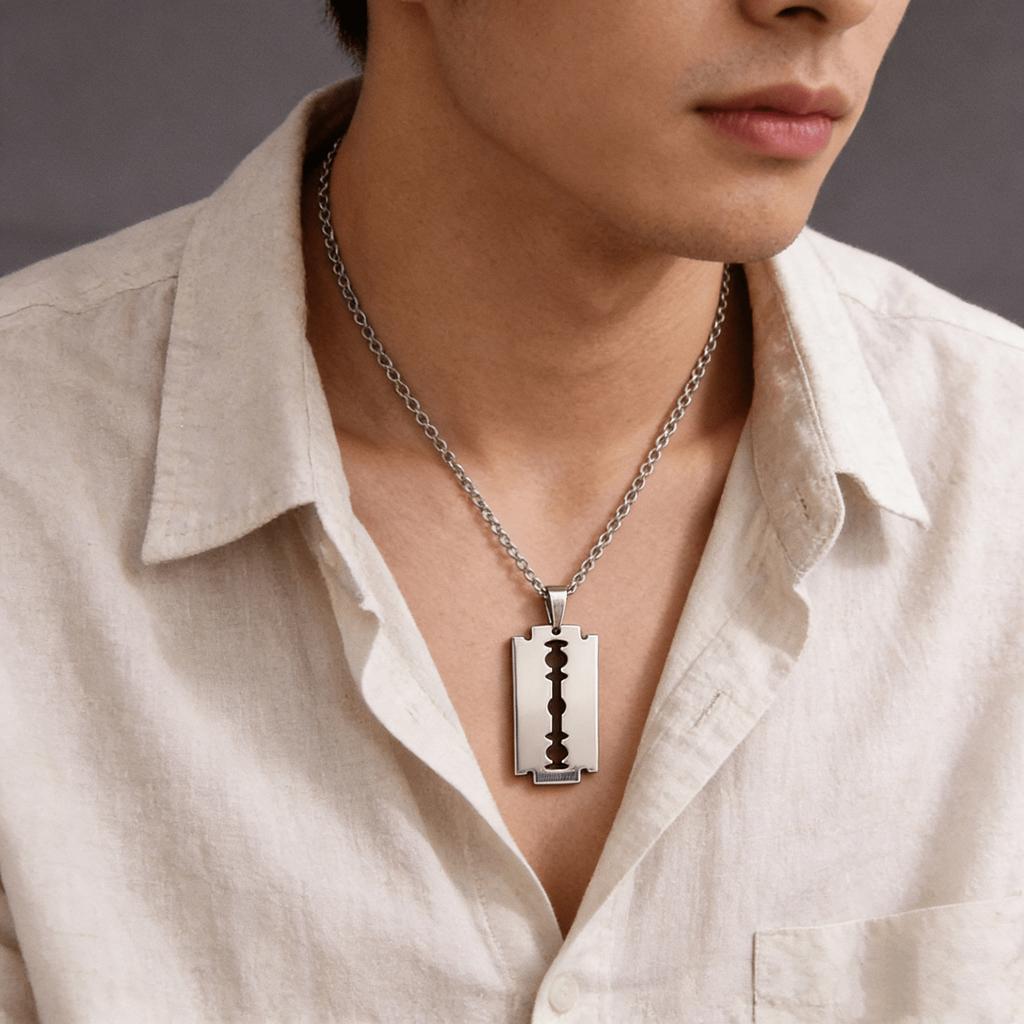 Collana Ciondolo Lama di Rasoio Hiphop Uomo Acciaio Inossidabile Forma Coltello Lama di Rasoio Rasoio Catena Gioielli N443S01
