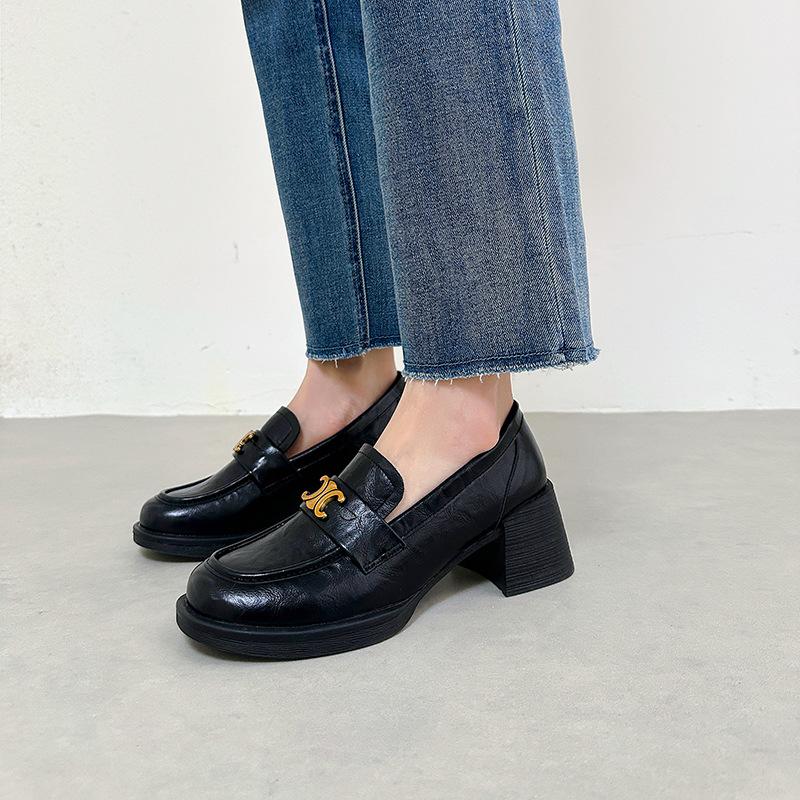Cowhide Version _ Retro Thick Heel Loafers Women's Square Head Versatile Medium Heel Small Leather Shoes British Style One Pedal Single Shoes