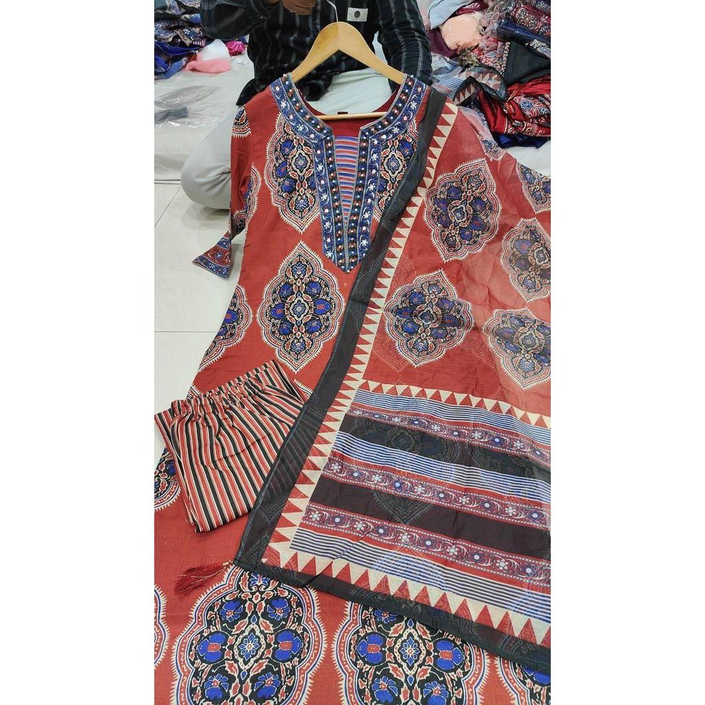 New Beutiful Heavy Fully Stitchied Suit Set