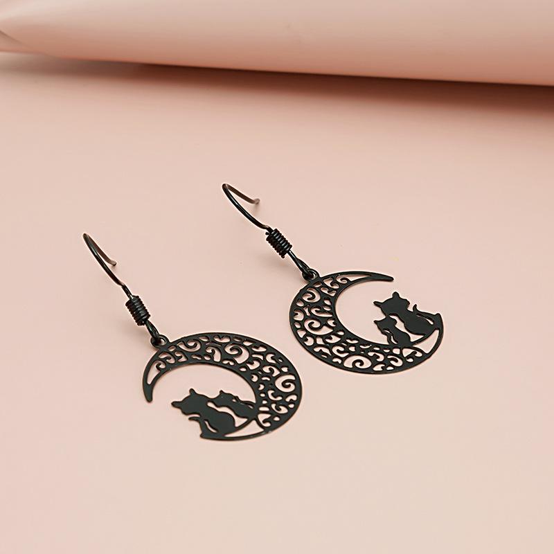 Carved Black Cat Moon Design Dingla örhängen Legering Smycken Söt Elegant Style Daily Wear Accessoarer