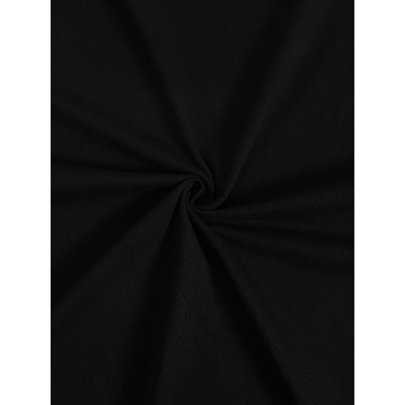 European Size Plus Size, Women's Plus Size St. Patrick's Day & Valentine's Day Black T-Shirt-Crew Neck Short Sleeve with Sparkling Clover&Heart Design