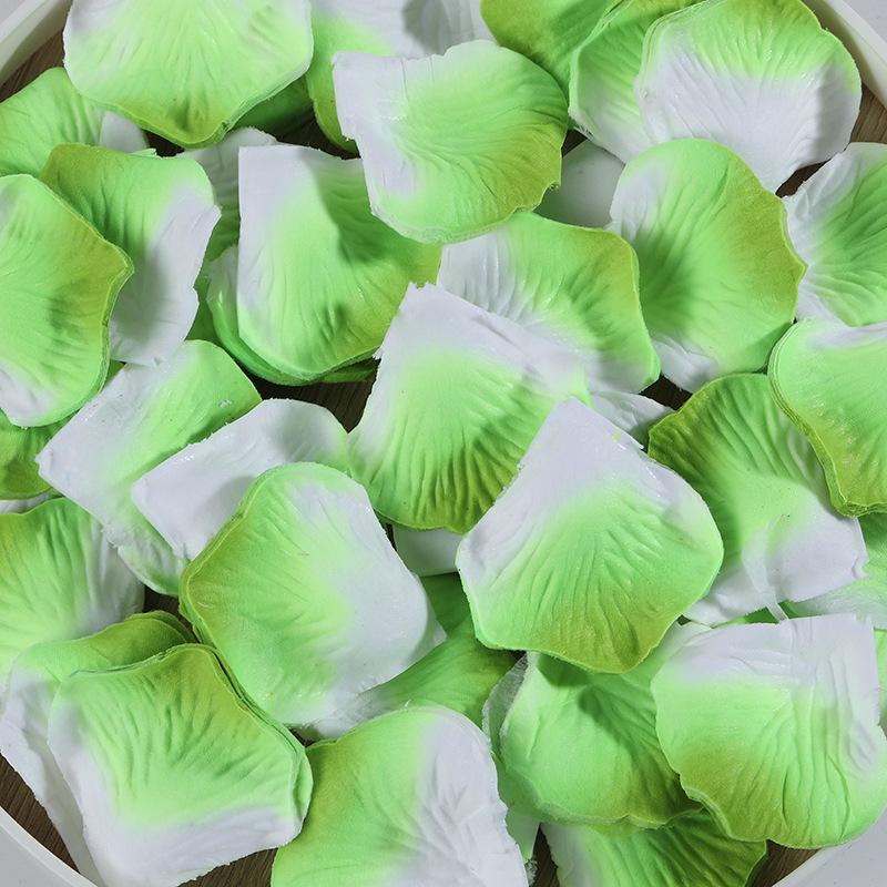 Non-Woven Artificial Rose Petals for Wedding Decorations and Hand-Thrown Arrangements