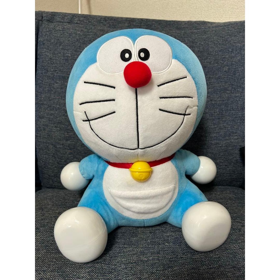 Tell me a lot! Talking Doraemon stuffed toy