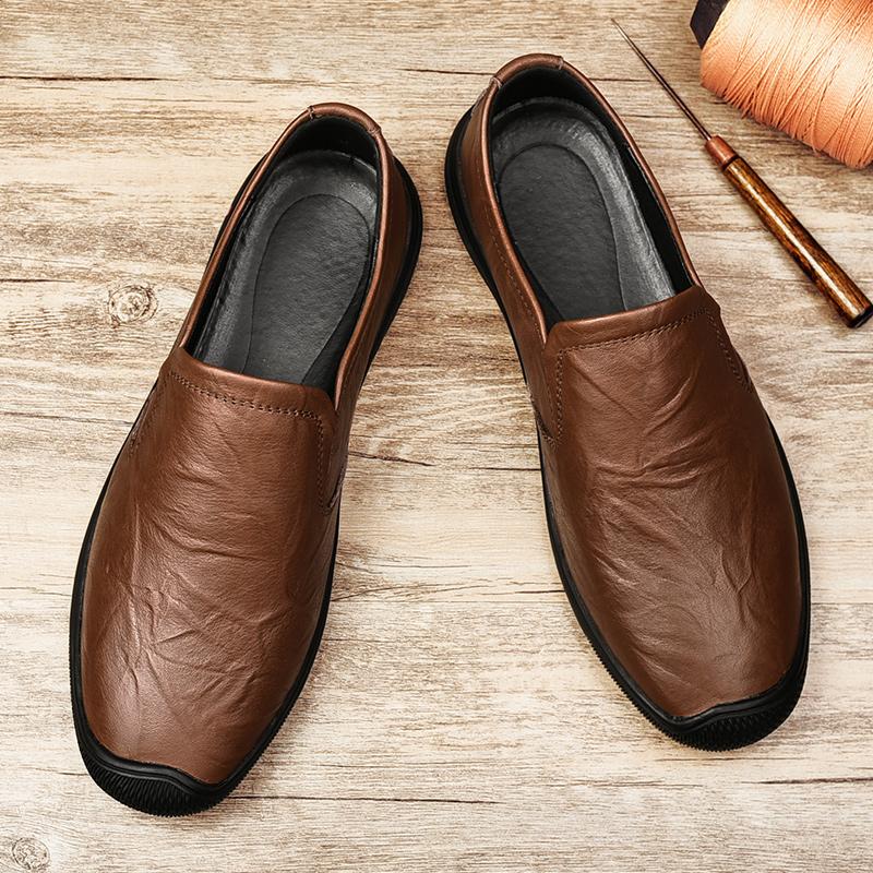 New Leather Shoes Men Classic Loafers Men Casual Shoes Breathable Walking Flats Walking Shoes Retro Outdoor Waterproof Moccasins