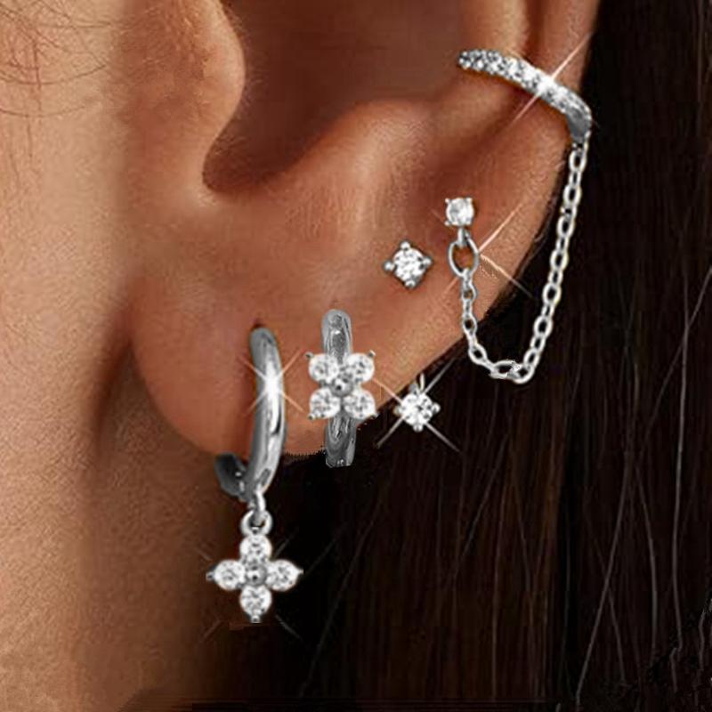4PCS Double Piercing Chain Huggie Hoop Earring Lot For Women Tragus Stud Earrings Flower Cartilage Helix Jewelry Lobe Earing Set
