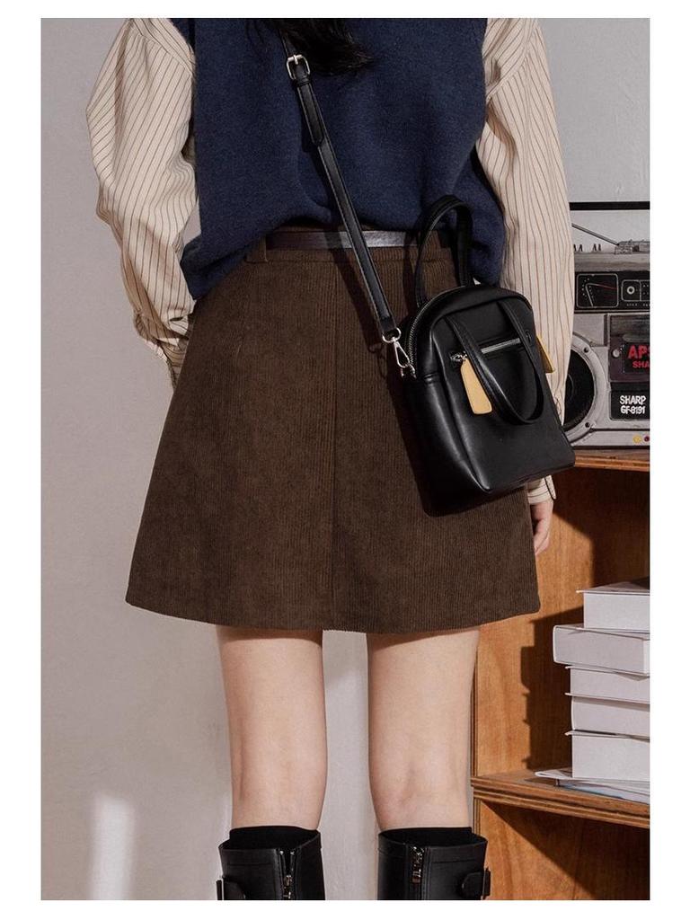 Women's Retro High-Waist Corduroy A-Line Skirt: Age-Reducing, Pleated, Simple, Versatile, Anti-Exposure Design for Autumn