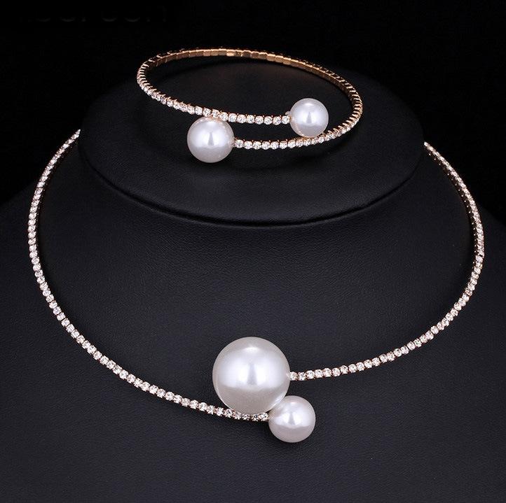 Wedding Necklace and Bangle Set Imitation Pearl Decor Full Rhinestones Jewelry for Ladies and Mother Decoration