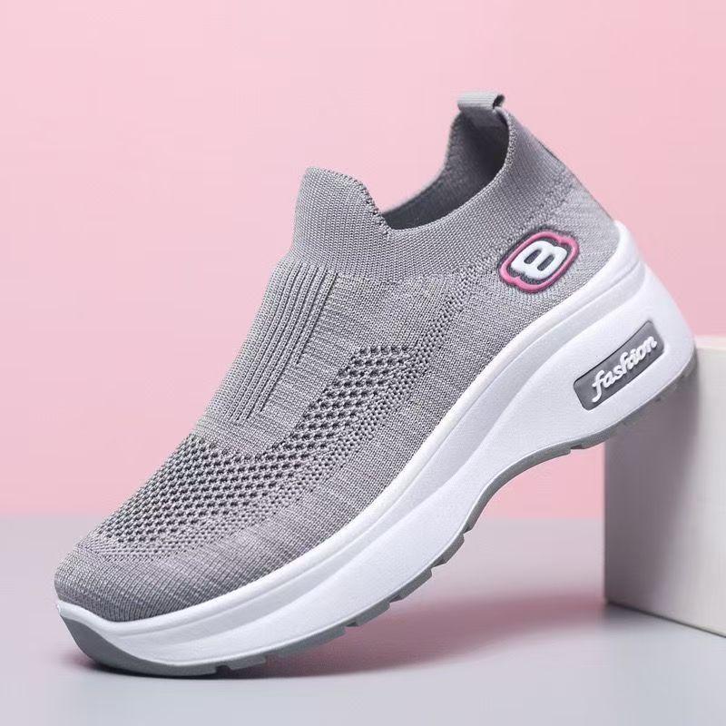 soft-soled shoes breathable fly-woven shoes platform-soled sports shoes casual shoes versatile height-increasing shoes