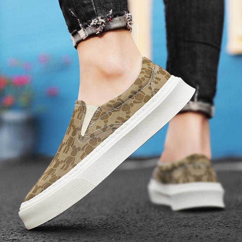 Fashion Canvas Sneakers Soft Slip-on Korean Style Elegant Comfortable Male Shoe Walking In Promotion Hiking Leisure Men's Casual Shoes