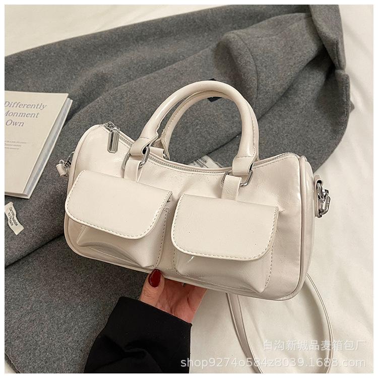 Premium niche bag women's autumn and winter retro 2025 new casual versatile messenger bag portable pillow bag