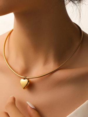 1 Pc Minimalist Stainless Steel Elastic Hollow Heart Pendant Choker Necklace With Gift Box, Suitable For Daily Wear