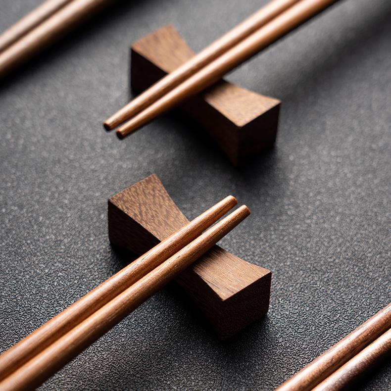 5 Pairs of Chopsticks Set Japan Walnut Japanese-style Household Wooden Chopsticks Solid Wood Tableware Non-slip Creative