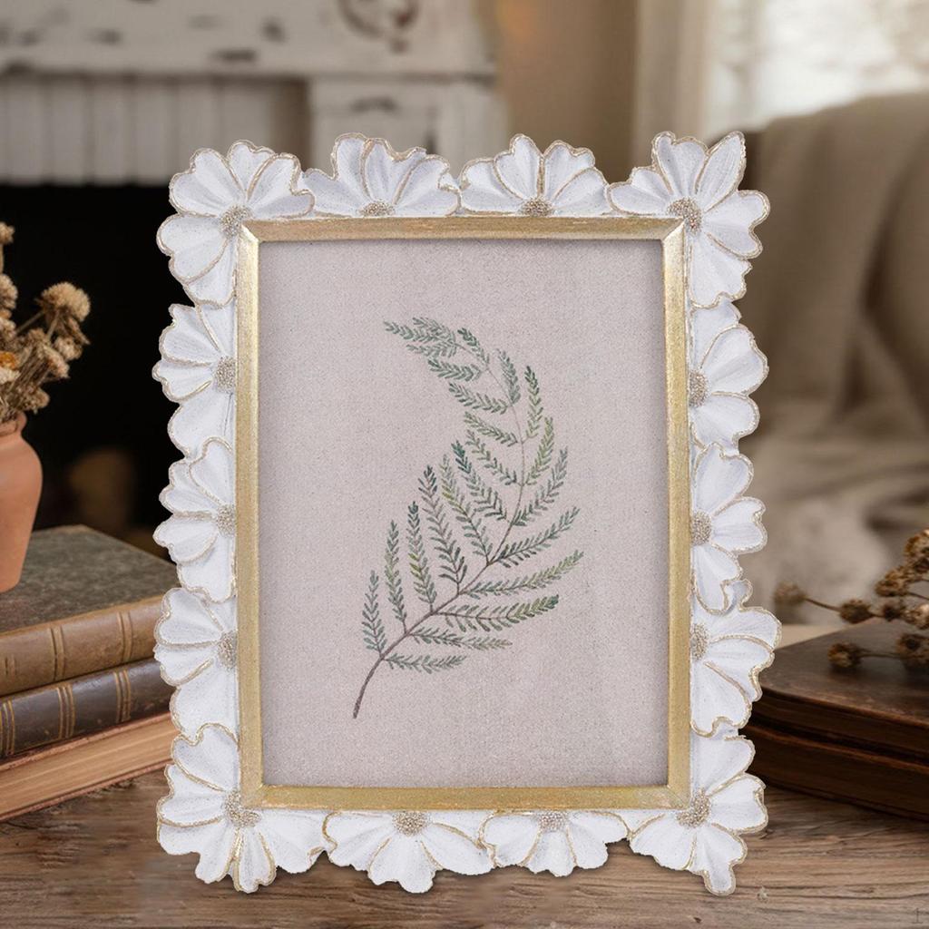Decorative Resin Photo Frame , Vintage Holder for Classic European Ornament, Floral