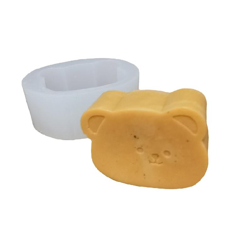

Cute Cartoon Bear Shape Candle Mold Food Grade Mold Easy to Demold BPA Free