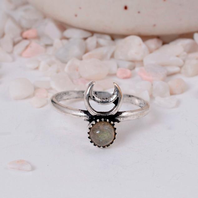 

Adjustable Labradorite Crescent Moon Ring | Silver Plated Brass Celestial Jewelry | Mystical Boho Gift 11 срібний