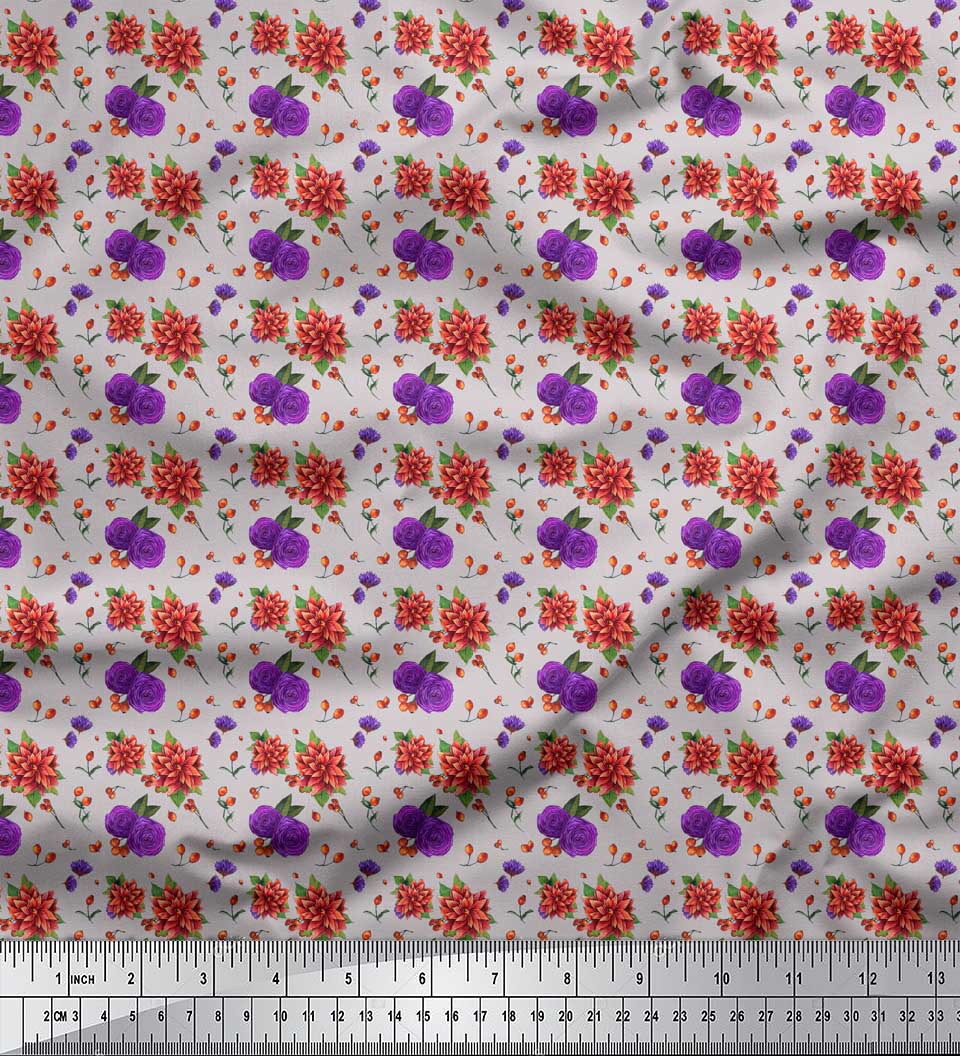 

Soimoi Beige Japan Crepe Satin Тканина Ranunculus & Chrysanthemum Floral Print Тканина на метр 42 дюйма 42 Inch Wide - Poly Crepe сірий колір