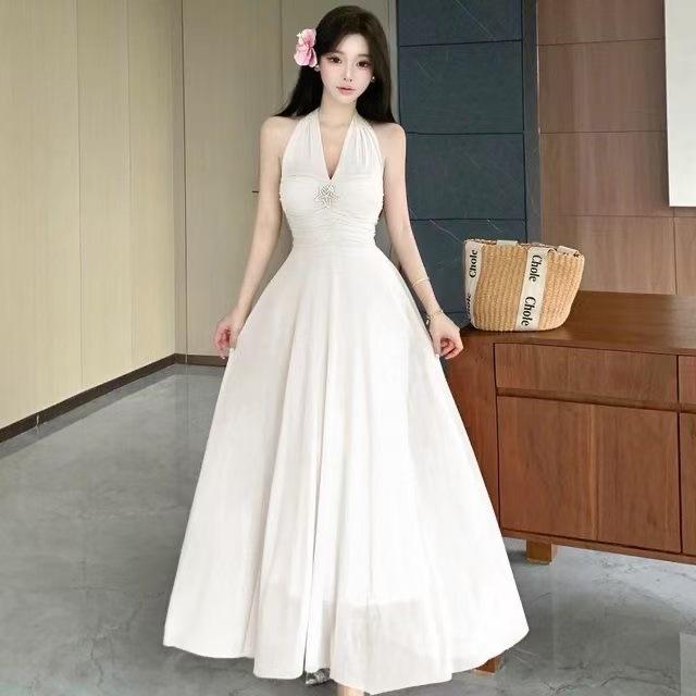 Pure Desire Gentle Wind V-neck Sexy Neck Chic Beautiful Super Fairy A Word Thin French Temperament Big Swing Dress Women