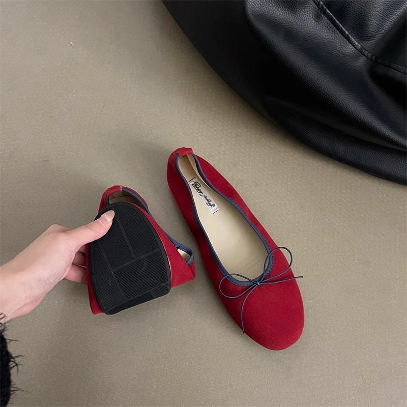 Mode SUOJIALUN 2025 Neue Marke Damen Ballerinas Mode Runde Zehenpartie Flach Schlupfschuhe Damen Elegant Bootsschuhe Weicher Flacher Absatz Ballerina S