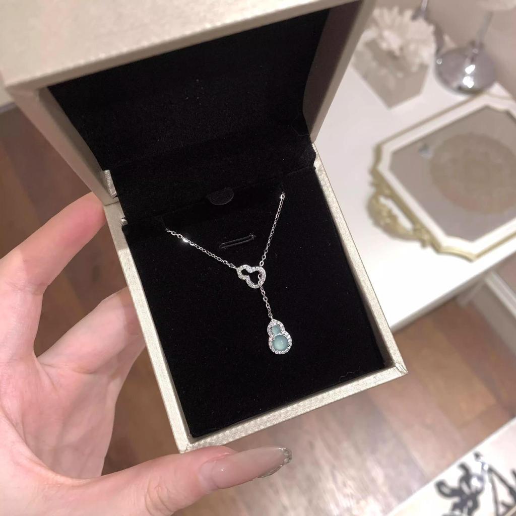 „Trendový špičkový perlový náhrdelník: Všestranný klíční řetízek z titanové oceli pro ženy"