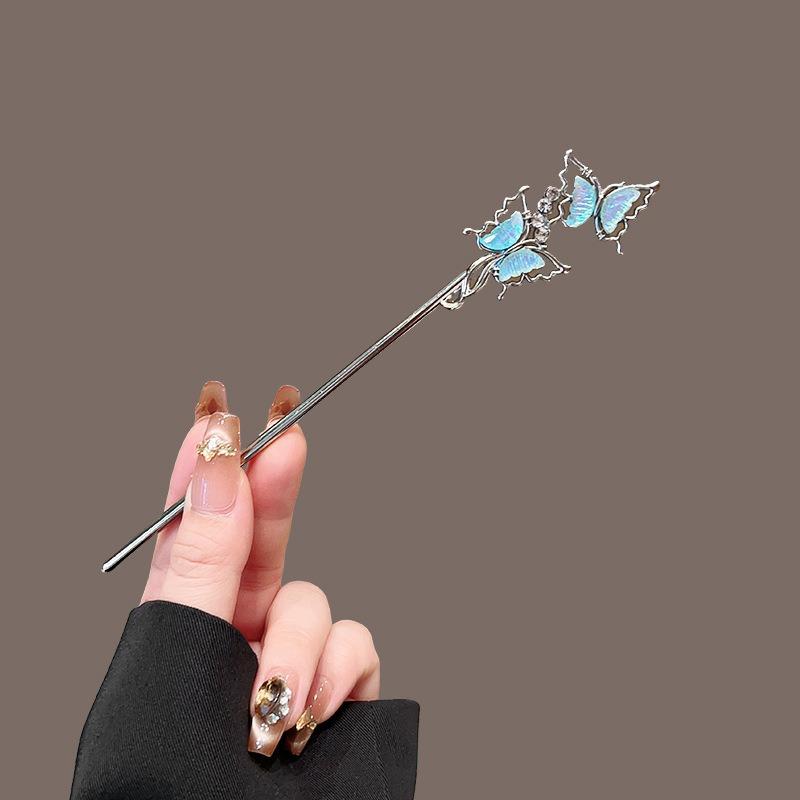 New Chinese Style Moonlight Stone Women's Alloy Hairpin with Unique Design Antique Butterfly Liquid Metal Premium Headpiece
