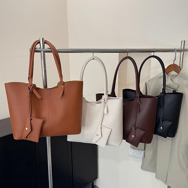 Women Large Capacity Solid Color Casual Pu Shoulder Tote Bag For Daily Use