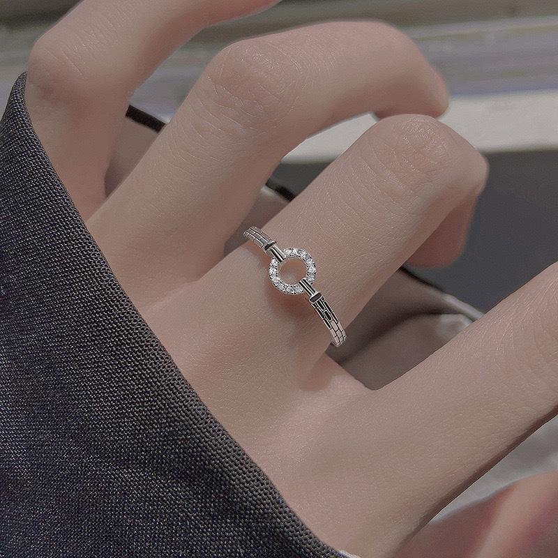 O-ring Women's Fashion Personality Light Luxury Niche Design Sense Simple Index Finger Ins Cold Wind Opening Ring Adjustable