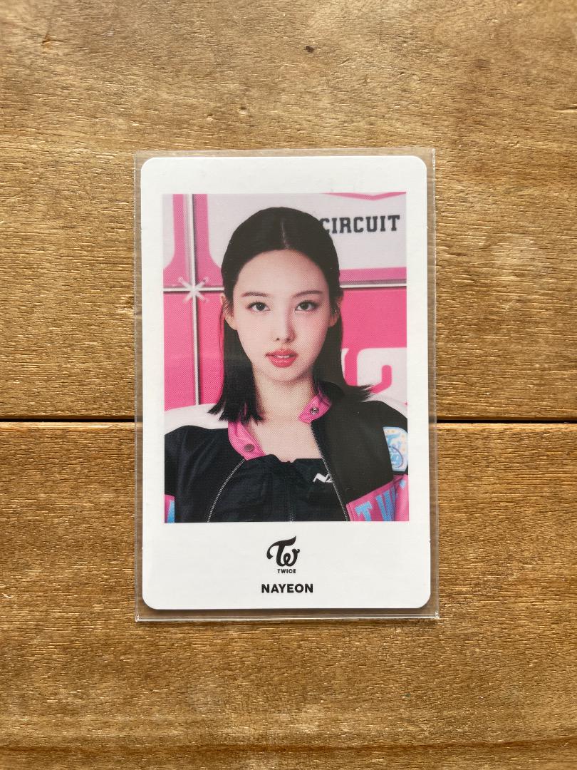 

[USED] Ready to Be Nayeon trading card