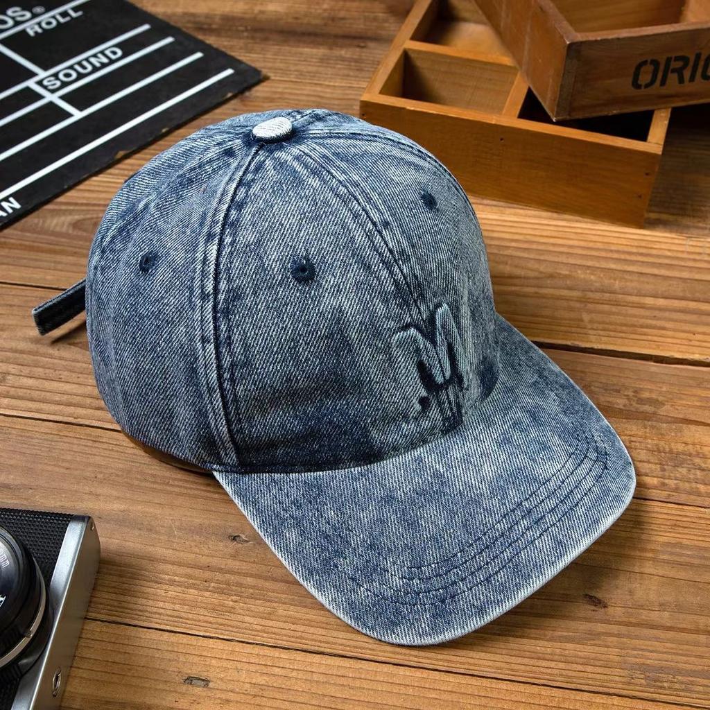 Vintage Adjustable Unisex Vintage Cap for Outdoor Hiking and Mountaineering