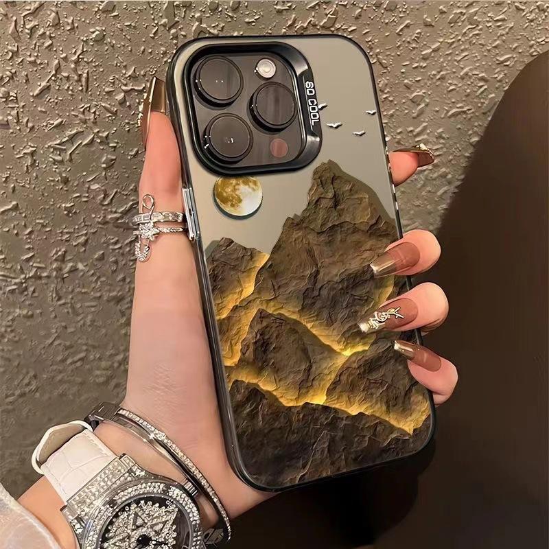 Moon Golden Mountain Suitable for iPhone16 Pro Mobile Phone Case 15plus Apple 14promax New 13 Hard 12