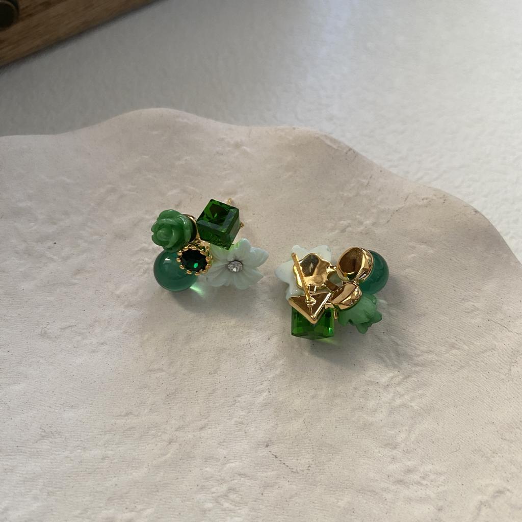 Resin Oil Painting Style Advanced Sense Light Luxury Temperament Stud Earrings Retro Maple Rhyme Purple Flower Zircon Versatile Earrings