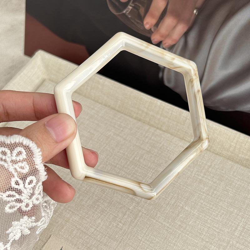 Color Smudged Hexagonal Acrylic Bracelet Retro Simple And Versatile Bracelet Style Jewelry