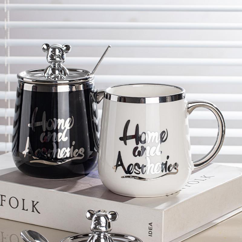 Mug with Lid Spoon Ceramic Cup for Women and Men for Home Use Good Looking Office Breakfast Coffee Couple Water Cup Couple