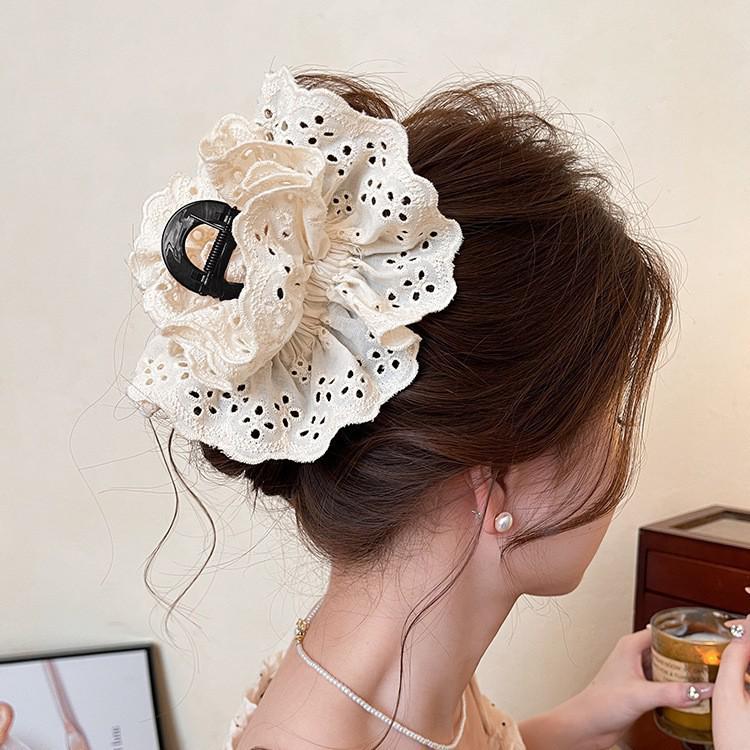 Korean High-End Acrylic Flower Hair Clip for Women - Large Shark Clip for Voluminous Styles