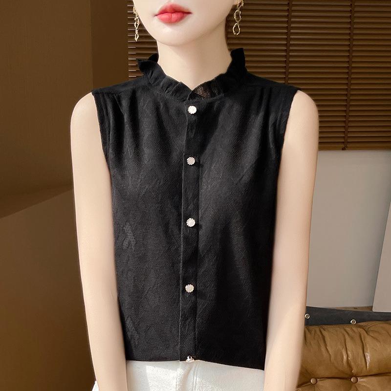 Women's Spring and Autumn New Retro Style Half-high Round Neck Wooden Ear Edge Jacquard Hollow Loose Sleeveless Vests