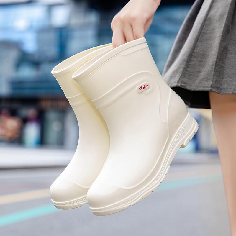 Japanese New Medium Tube Rain Shoes Women's Fashion Water Shoes Wear Non-slip Medium Tube Water Shoes Adult High Tube Rain Boots