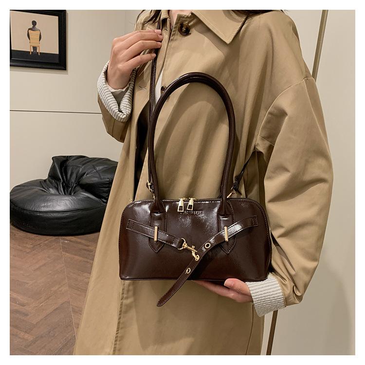 Retro Style Faux Leather Shoulder Bag for Women, Large Capacity Vintage Handbag, Trendy Commute Crossbody Bag