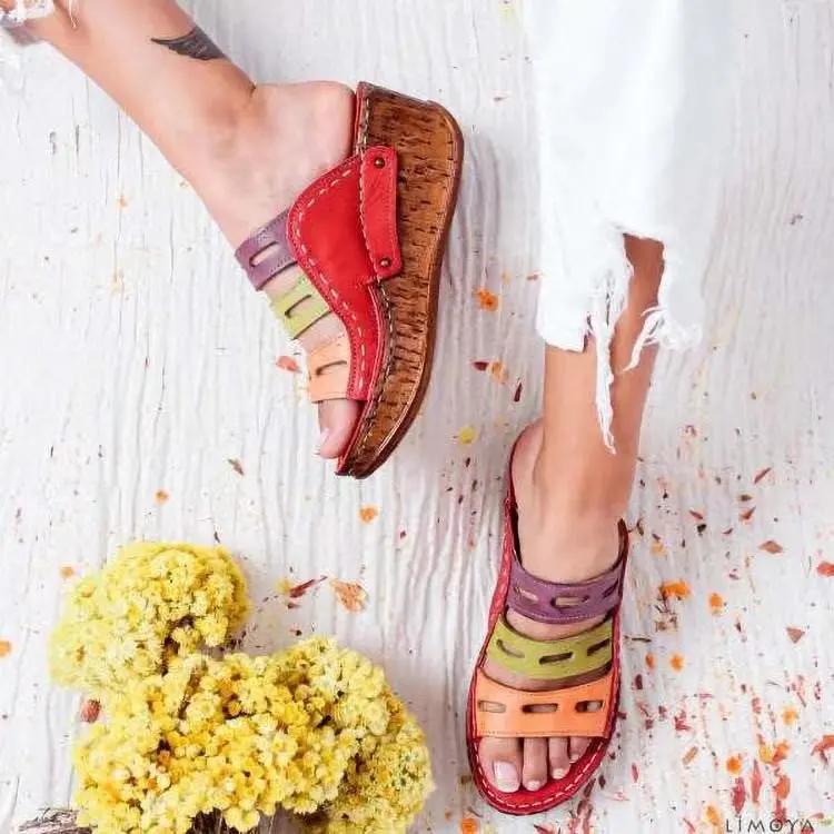 Модные туфли на высоком каблуке женские тапочки с открытым носком на танкетке женские — фото 4