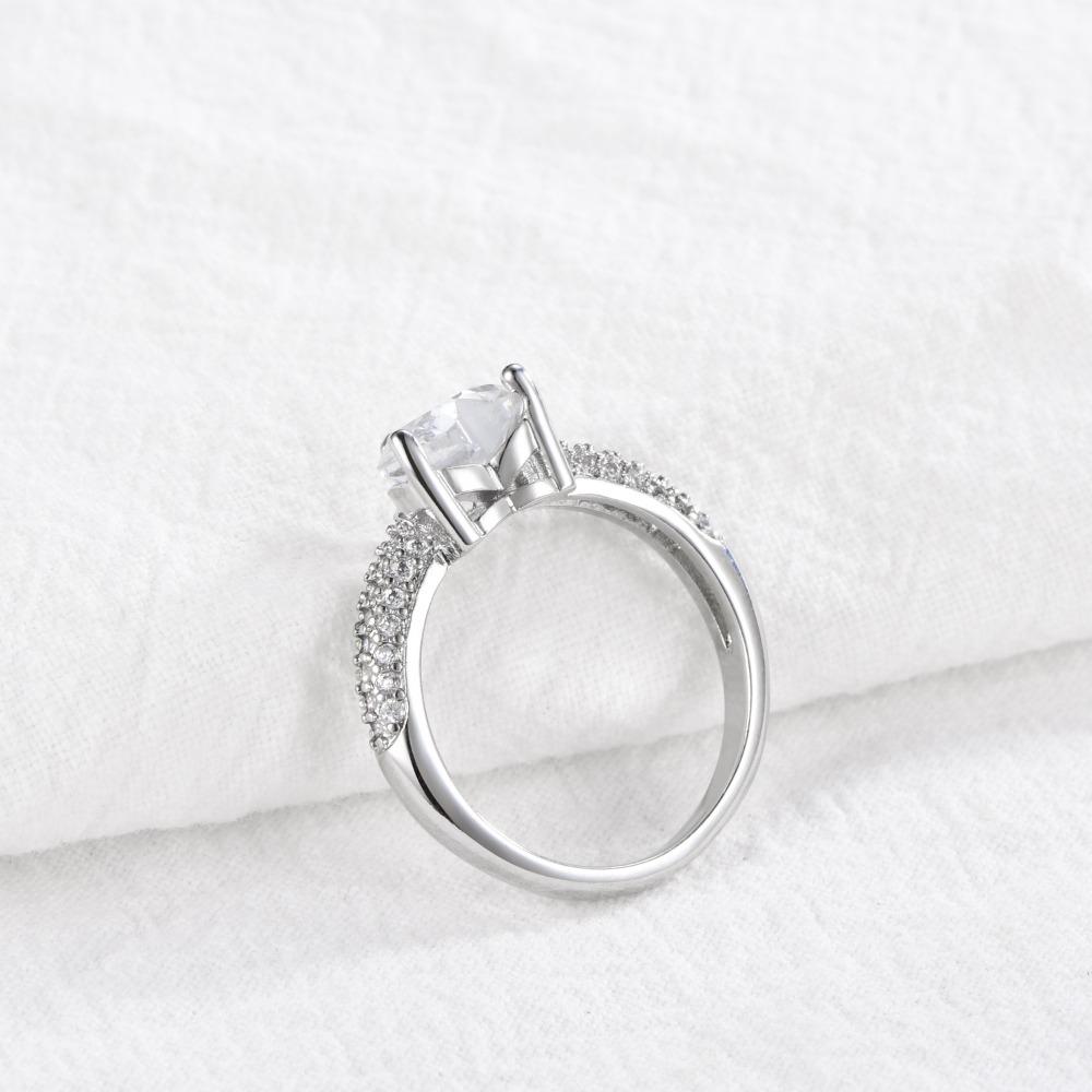 Heart Shaped Zircon Ring for Women Elegant Plated White Gold Jewelry Gift