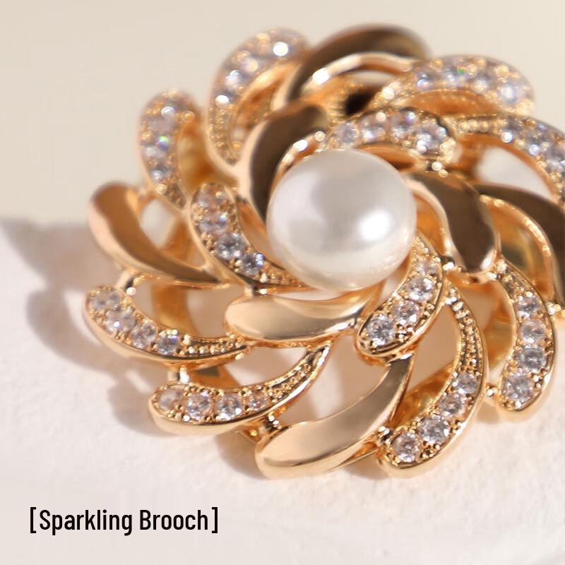 Hangsilu Mulberry Silk Scarf and Brooch Set