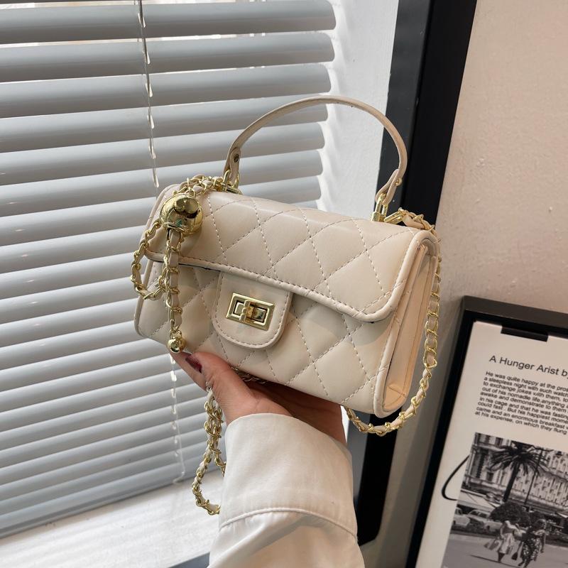 Portable Small Bag Women's Summer  New Fashion Diamond Chain Bag Versatile Messenger Bag Shoulder Small Square Bag