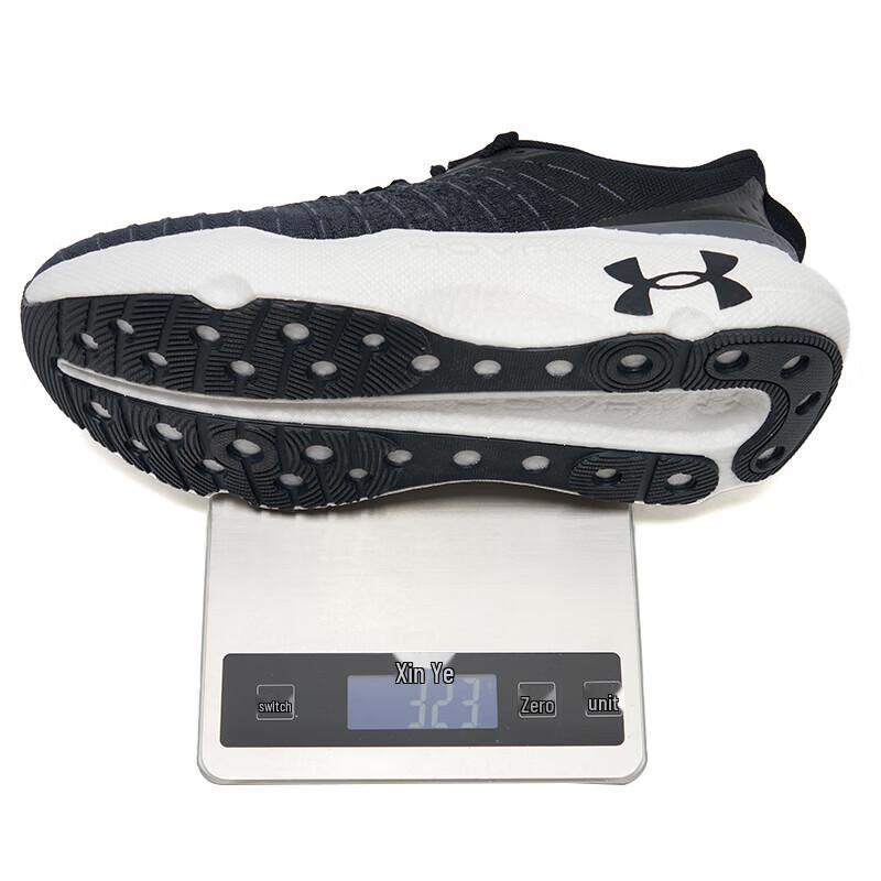 Under Armour Men's 3027189 Running Shoes