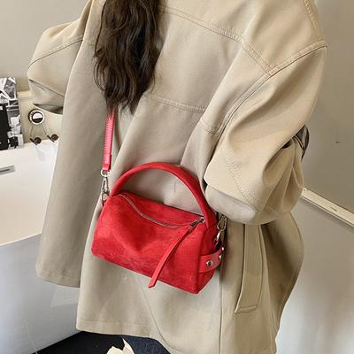 Premium Sense Niche Hand Carry Pillow Bag Women's New Autumn and Winter Retro Versatile Commuter Messenger Bag