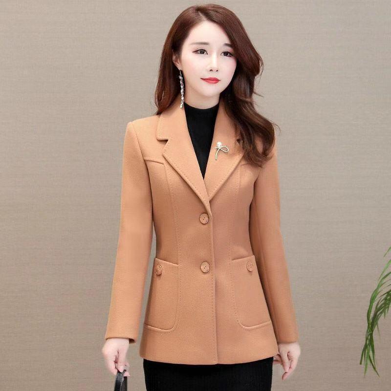 

Women s Slim Fit Woolen Coat - New 2025 Autumn/Winter Korean Style Fashion for Mothers. M (90-100 jin) верблюд